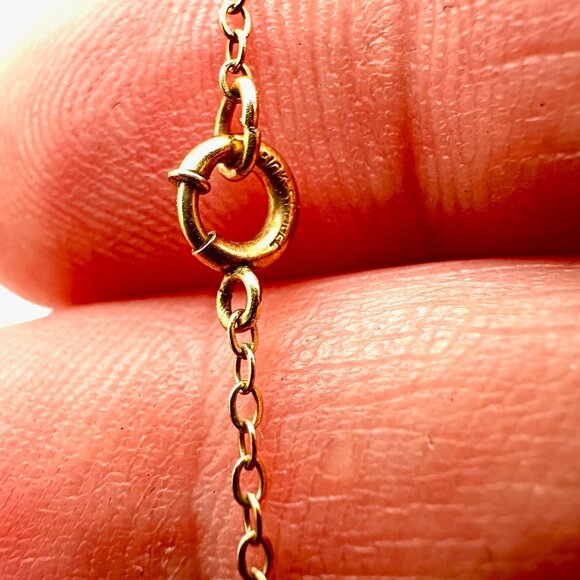 Vintage 10K Gold Womens Necklace Rose & White Gold Cameo Pendant 14 Inch Chain - Picture 3 of 6